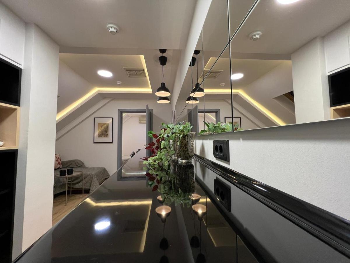 City Center Apartment Belgrade Extérieur photo